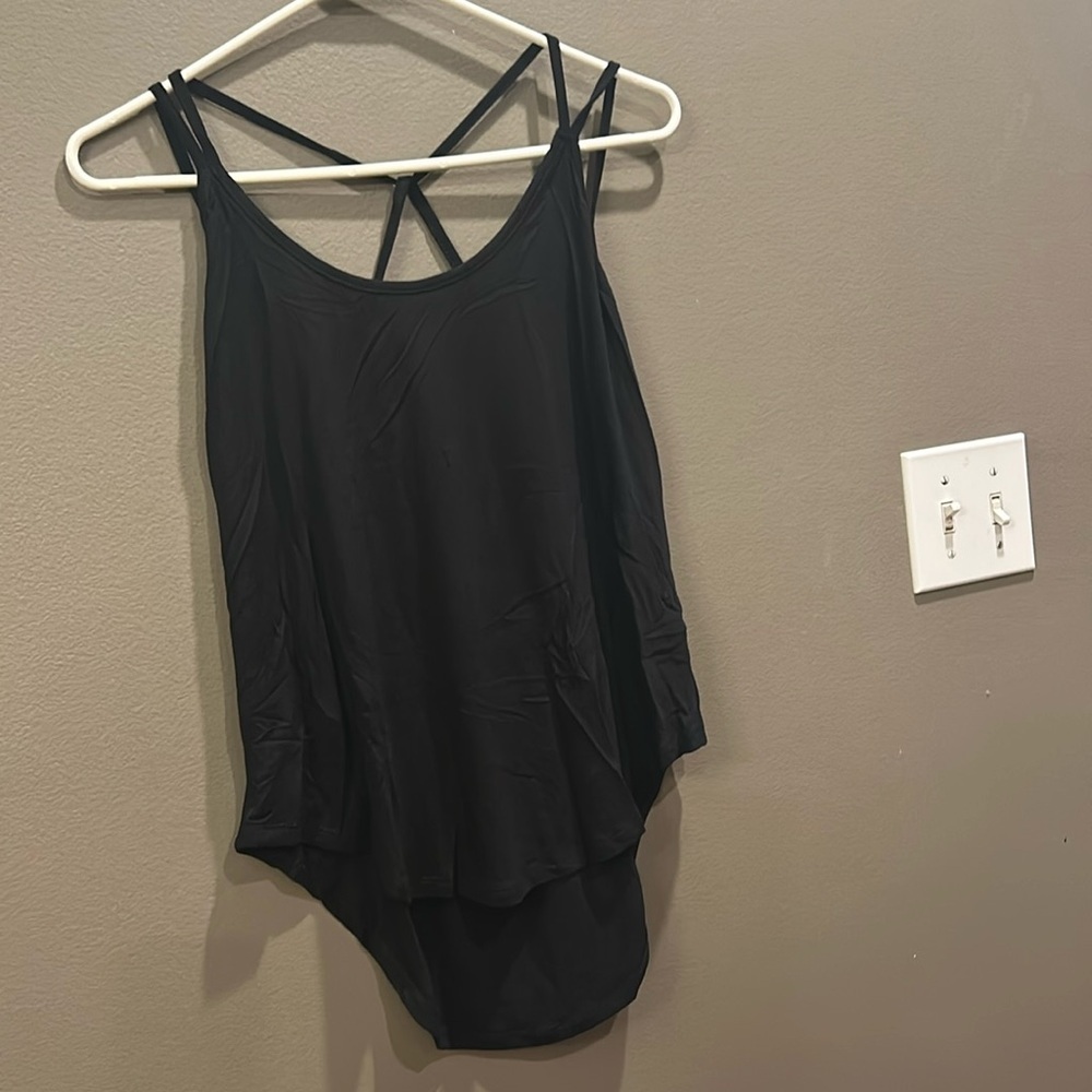 BOGO SALE 🎉 Lulus black high low strappy tank size XS
